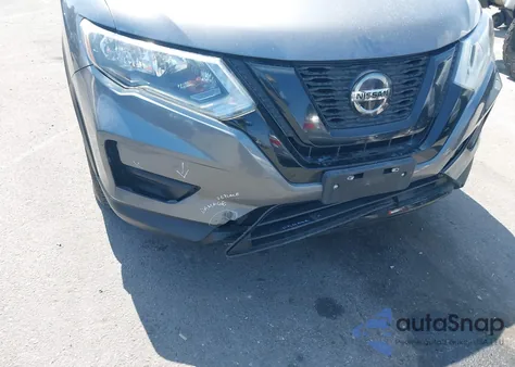 2018 Nissan Rogue Sv z USA, uszkodzony, nr VIN 5N1AT2MT7JC817828